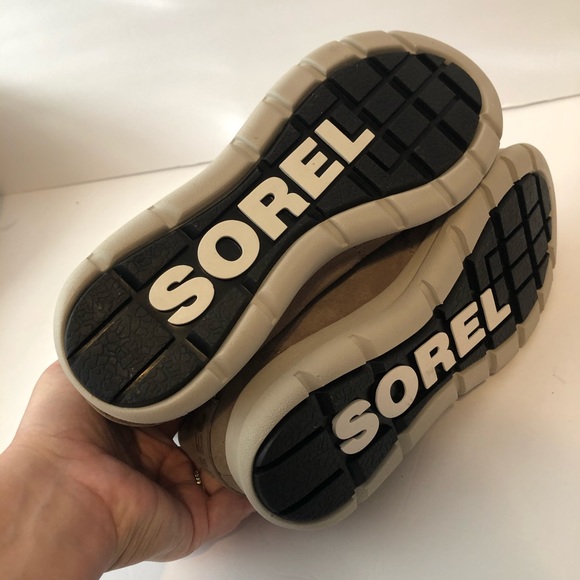 Sorel women’s leather faux fur lined lace up boot size 7 - Picture 7 of 10